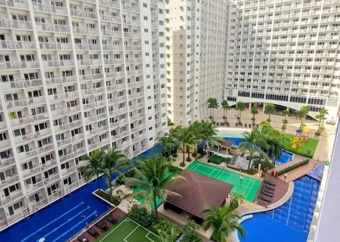 Apartment Rentals, Walking Distance To Mall Of And Near In Airport, Located In Shore Residences