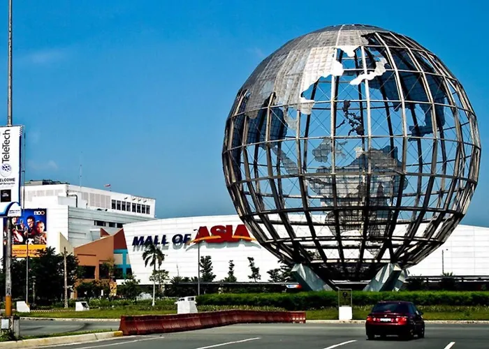 Rentals, Walking Distance To Mall Of And Near In Airport, Located In Shore Residences Apartment *