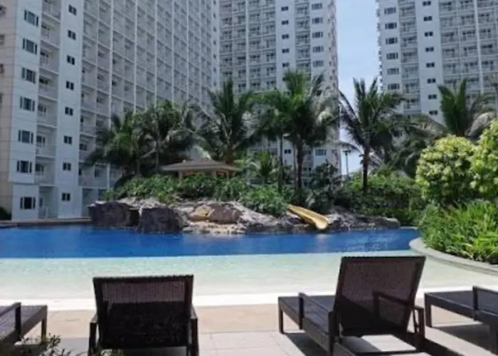 Apartment Rentals, Walking Distance To Mall Of And Near In Airport, Located In Shore Residences