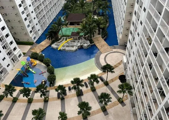 Rentals, Walking Distance To Mall Of And Near In Airport, Located In Shore Residences Apartment *