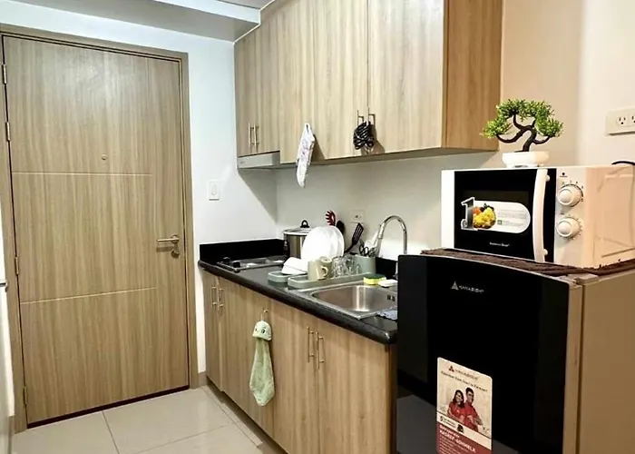 Apartment Rentals, Walking Distance To Mall Of And Near In Airport, Located In Shore Residences *