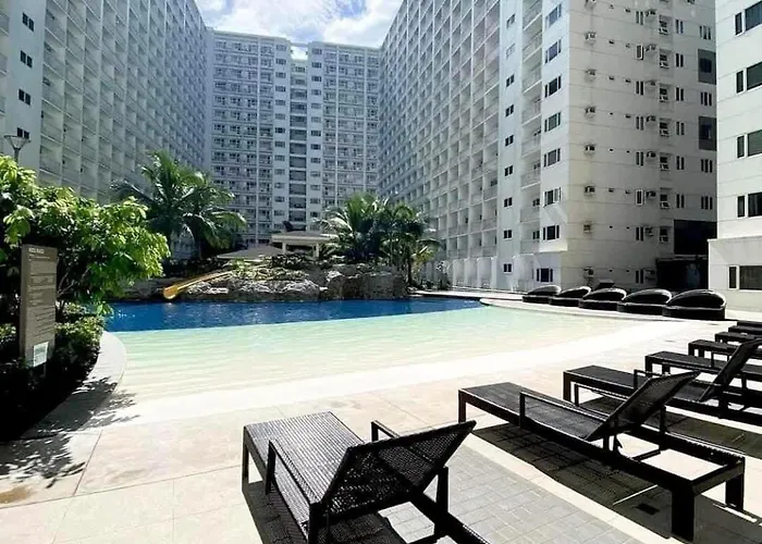 Apartment Rentals, Walking Distance To Mall Of And Near In Airport, Located In Shore Residences *
